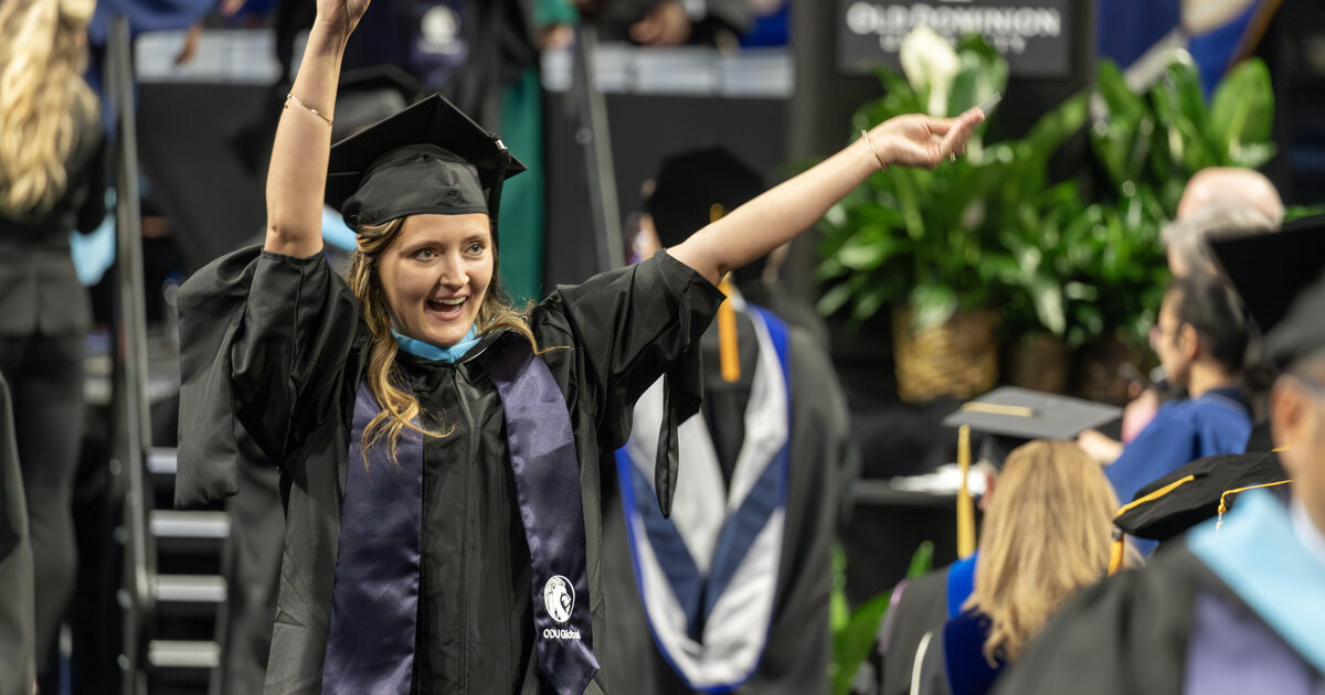 More than 700 online students are scheduled to graduate in ODU's 2024 Fall Commencement ceremony.