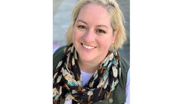 Senior Lecturer Alison Lietzenmayer