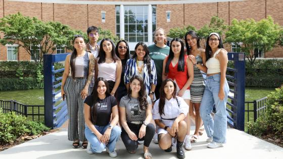 Continuing Education - Au Pair Class - Group Photo (outside)